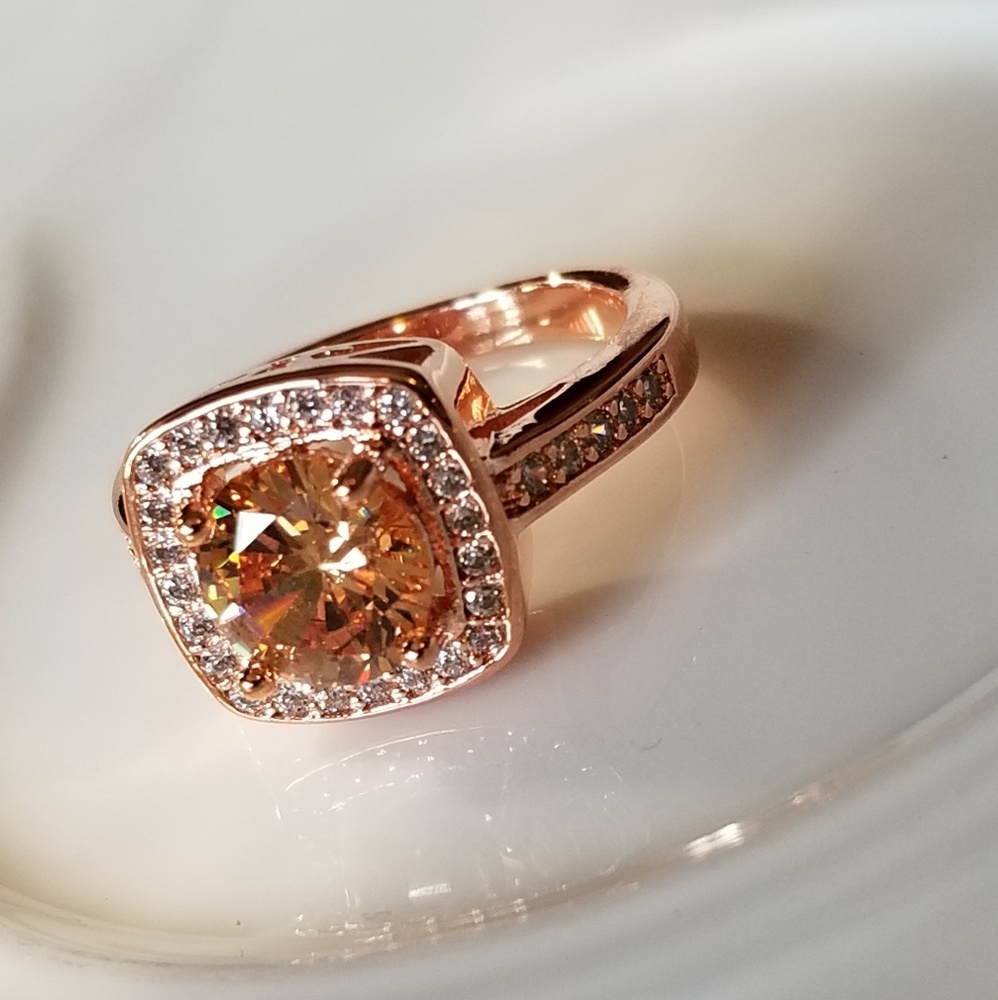 🆕️Stunning Rose Gold - Morganite & AAA+++ CZ Ring - Picture 6 of 8